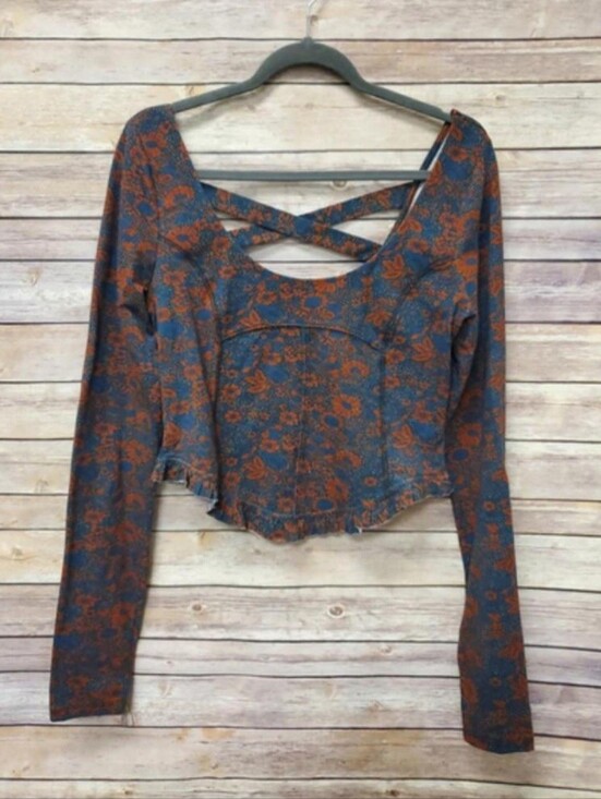 Free People Tops - Free People Melanie Cropped Floral Longsleeve